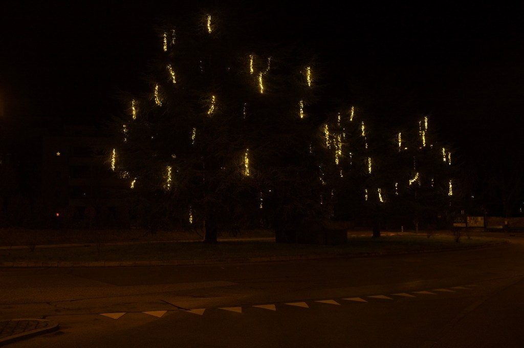 无用32之8:无声的重量